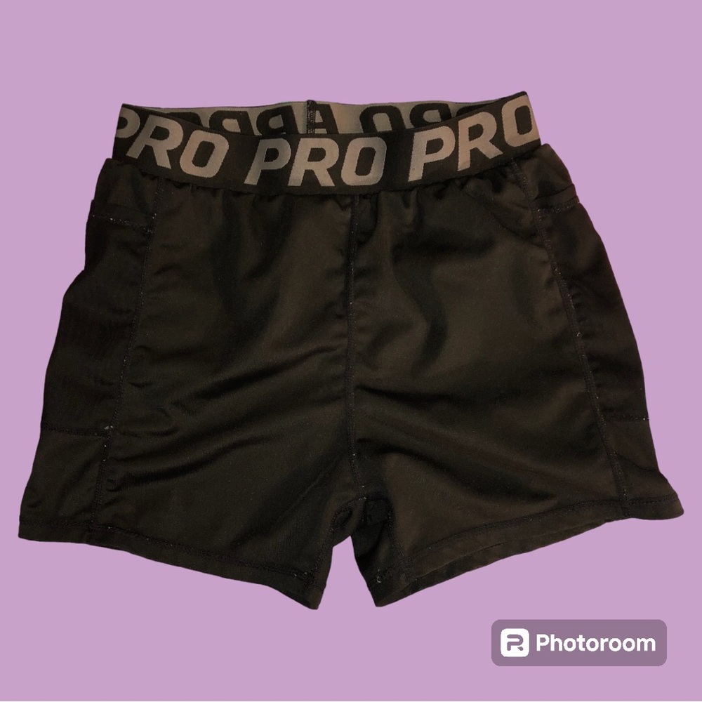 🌱5/$25🌱 Women’s Athletic Shorts - Size US Large